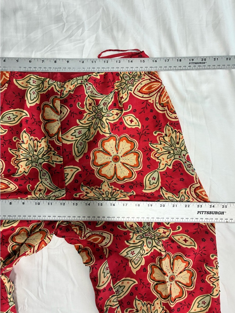 VTG Muse 11 Coral Red Floral Beaded Capris with Cream & Orange Accents - Picture 9 of 12
